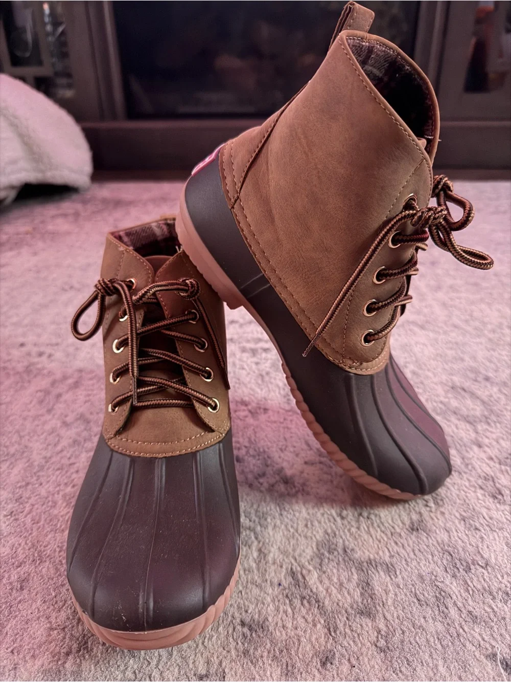 Simply Southern Brown Plaid Duck Boots Women’s Size 7